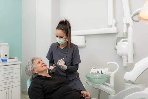 Best Emergency Tooth Extraction in Smithville, TN